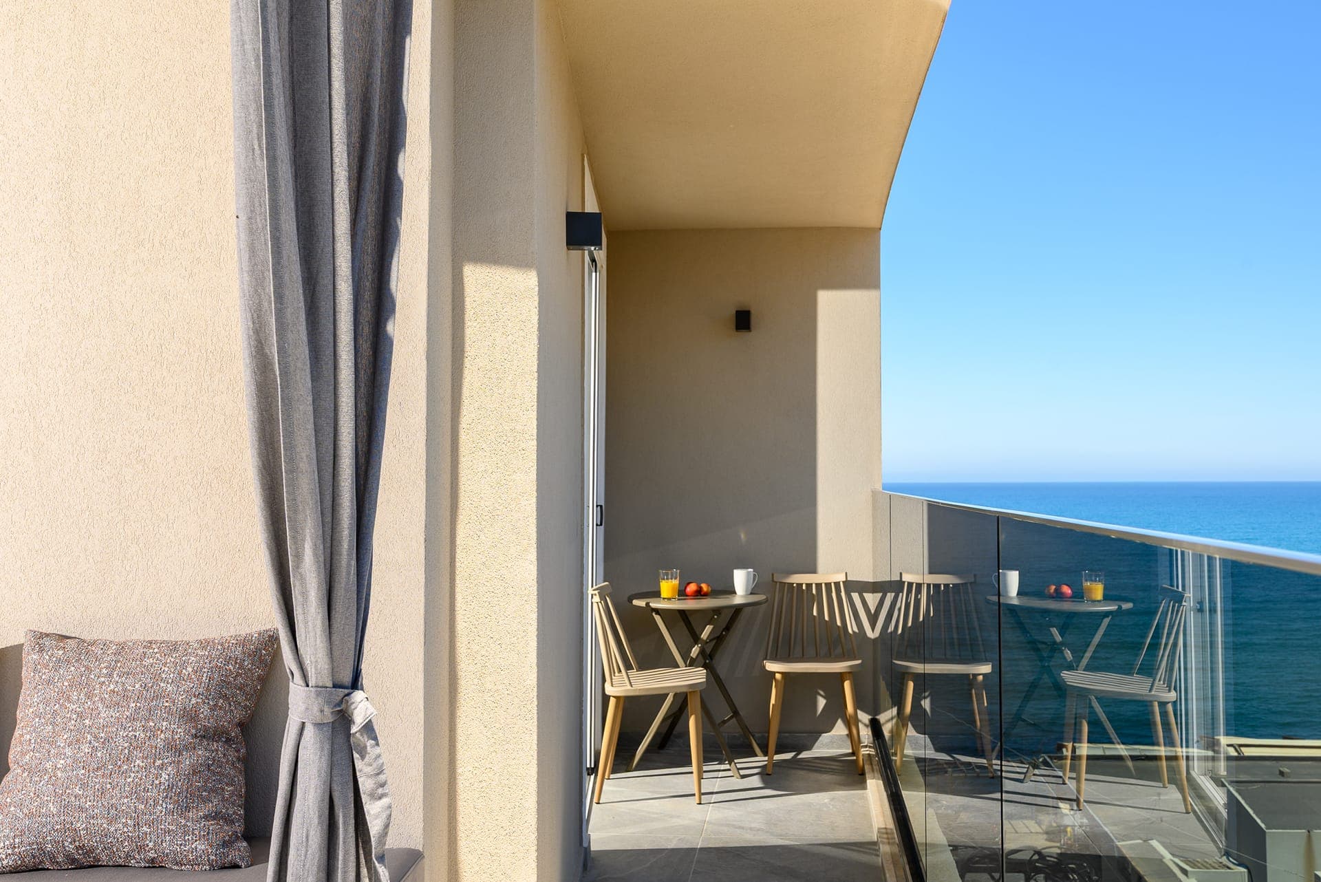 properties-ELEANABS-1.jpg