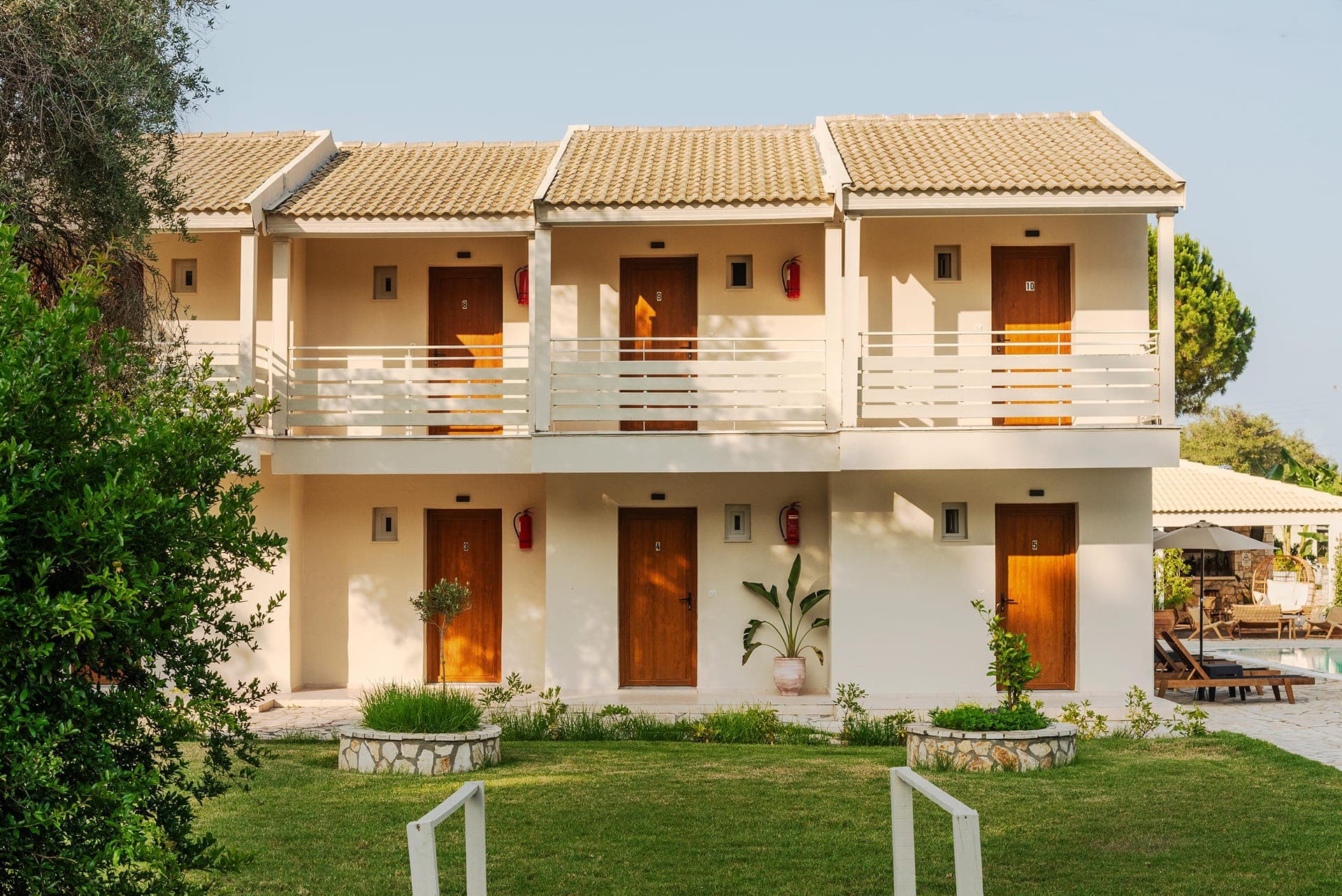 properties-ELEONASBOH-3.jpg