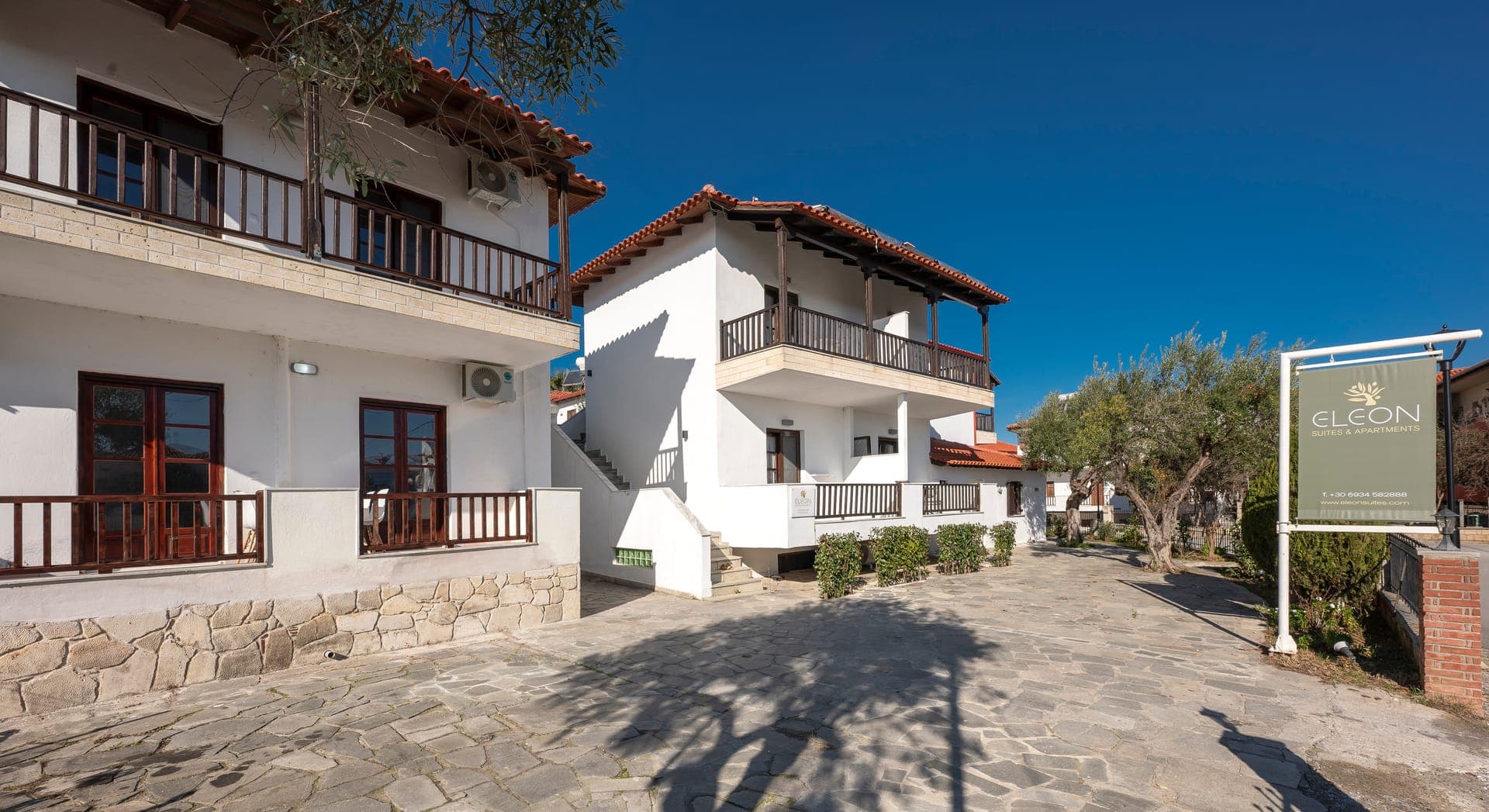 properties-ELEONCHALK-0.jpg