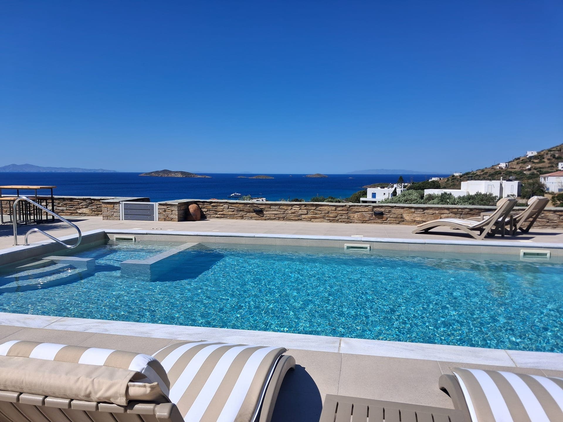 properties-ELIAANDROS-4.jpg