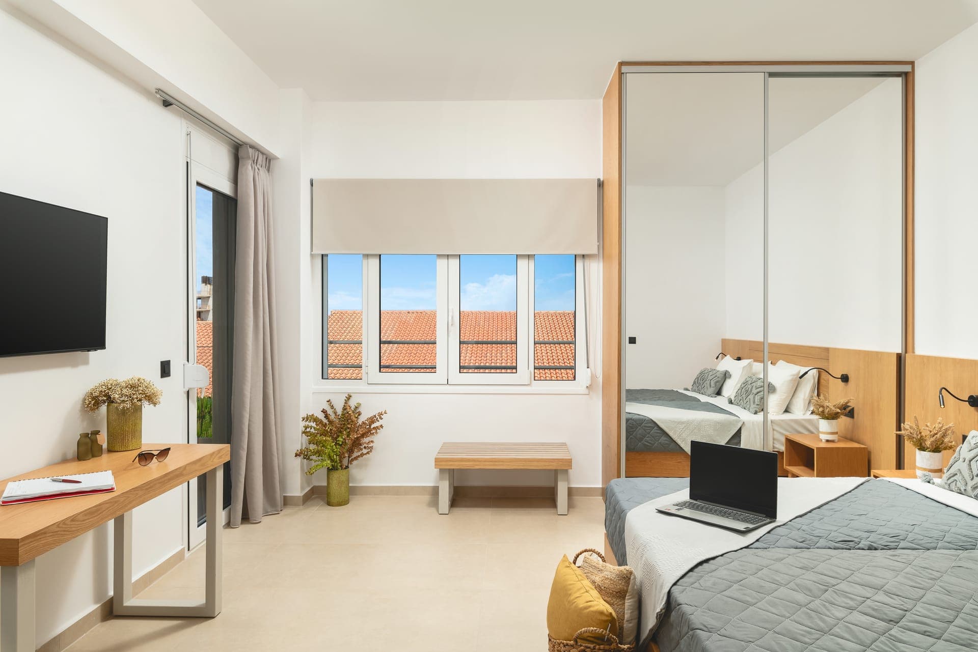 properties-ELIACITYAP-0.jpg