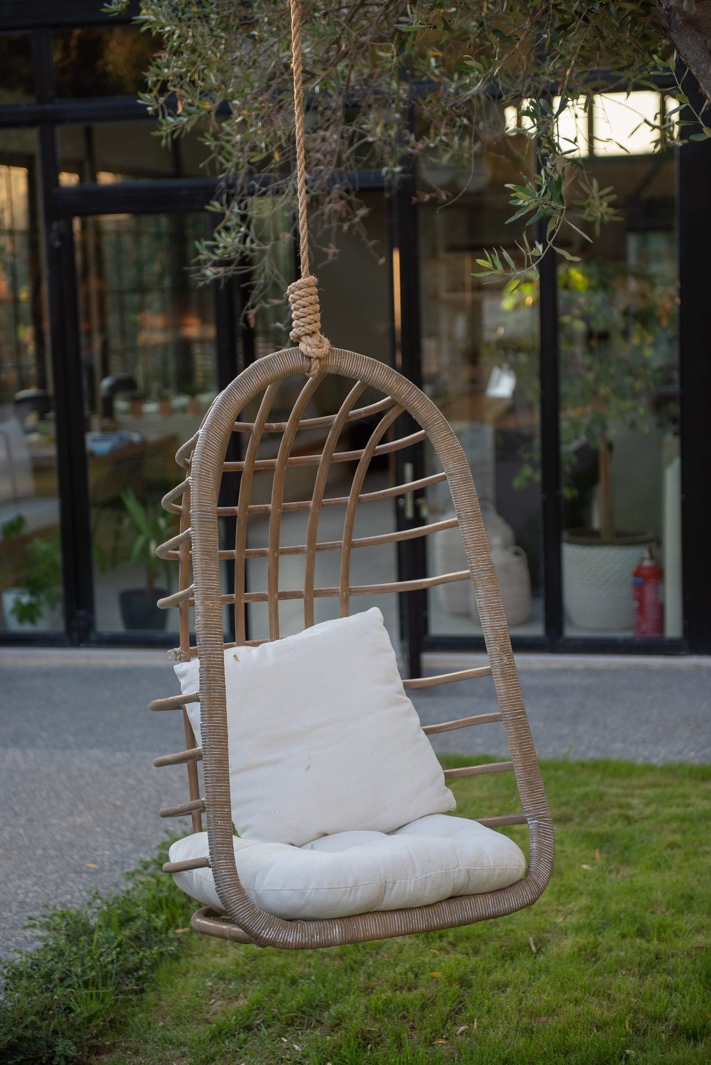 properties-ELIES33-3.jpg