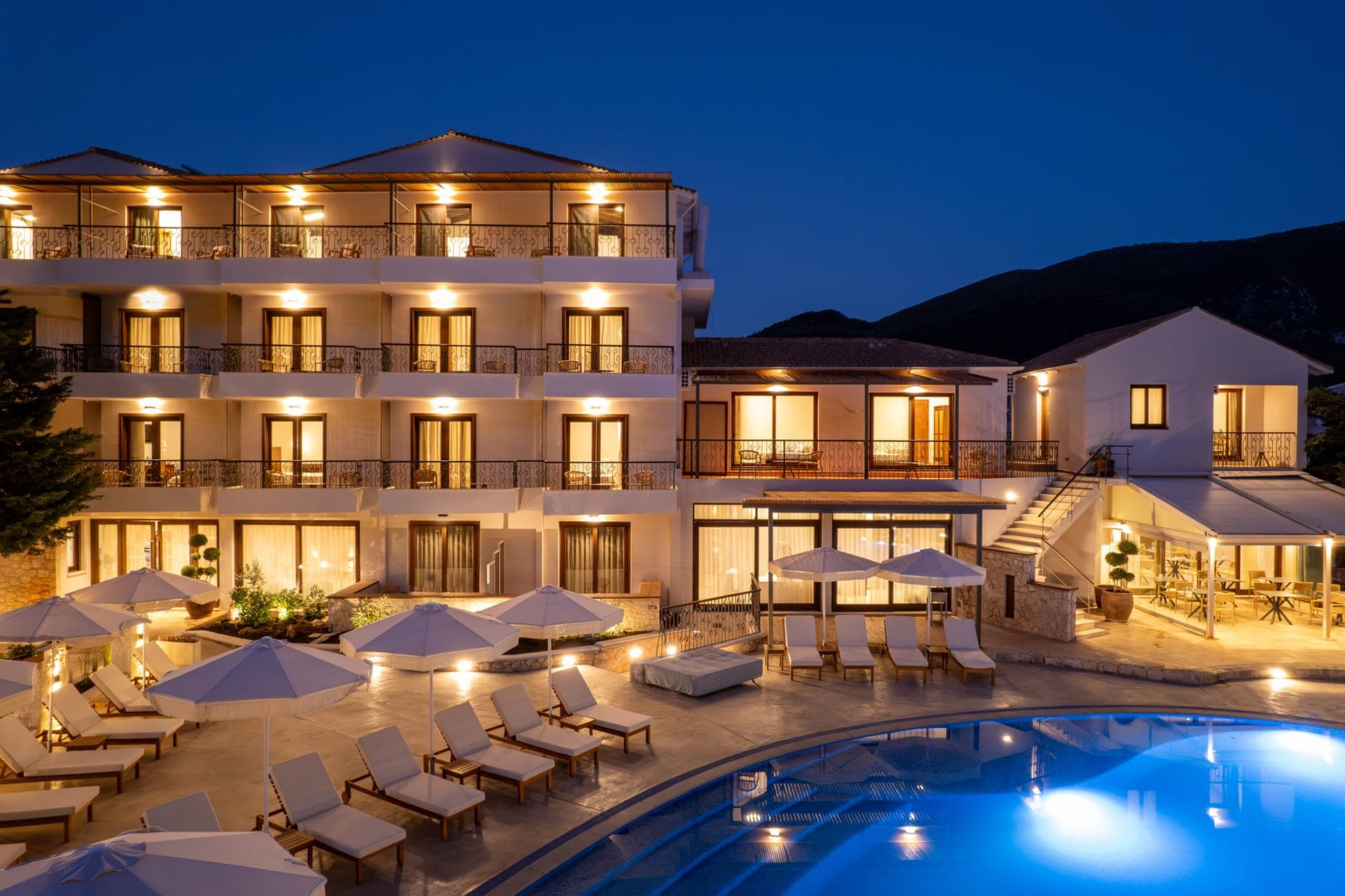 properties-ELISSOLEFK-1.jpg