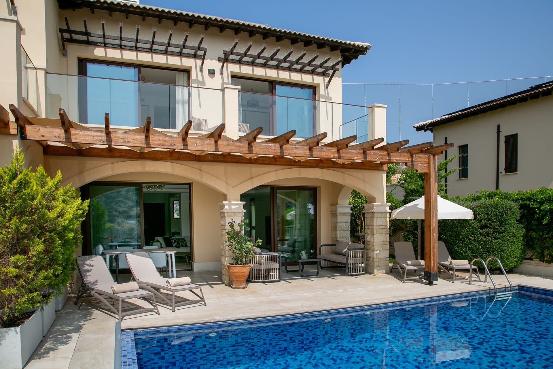 properties-ELITEJUNV-0.jpg