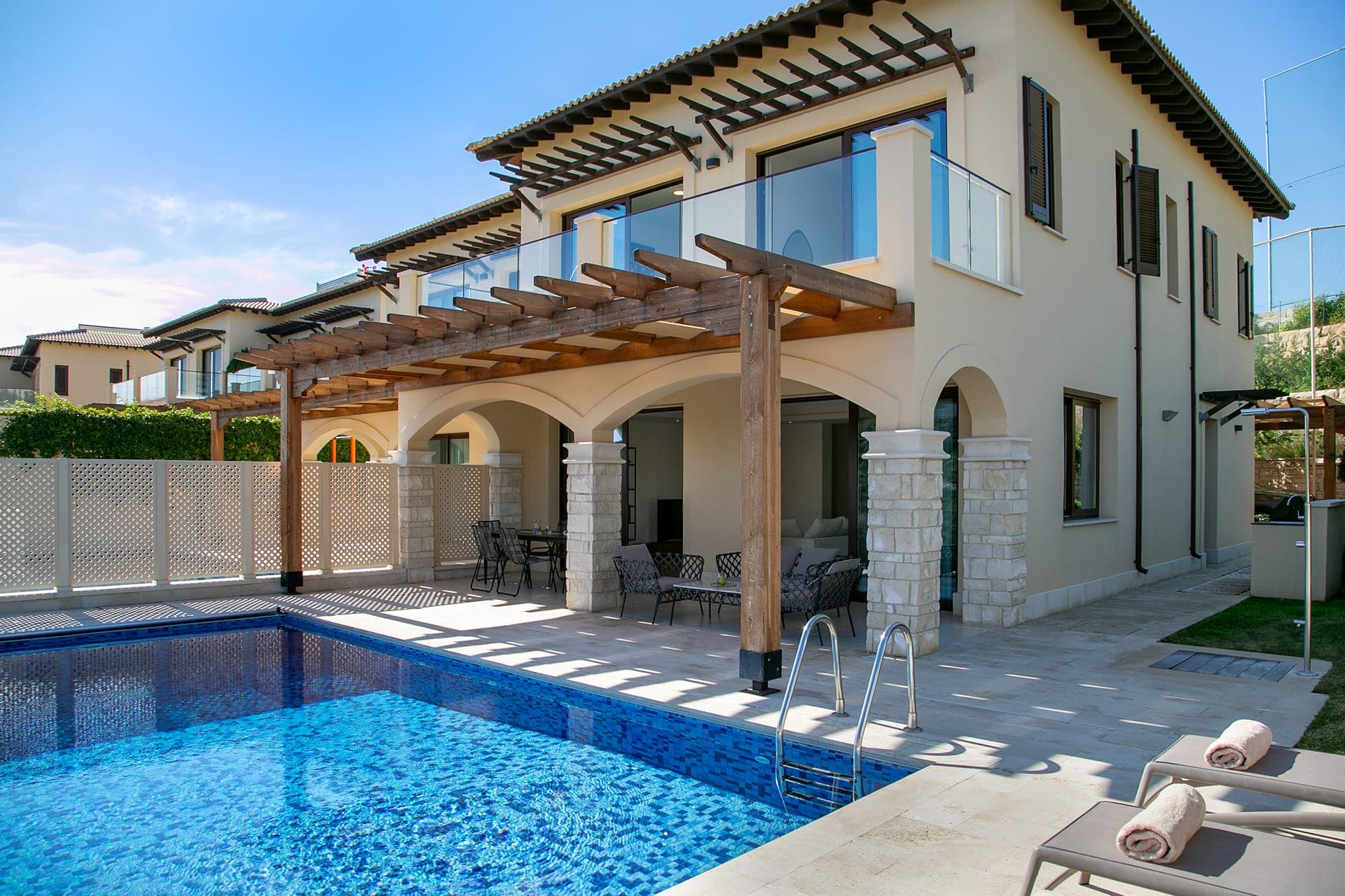 properties-ELITEJUNV-1.jpg