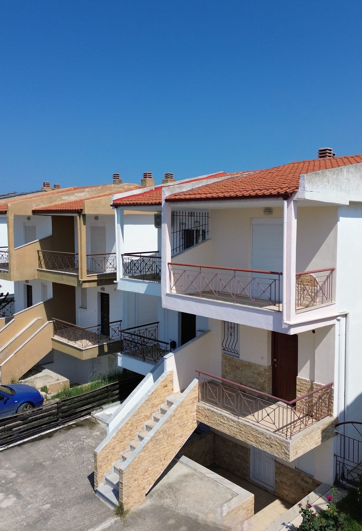 properties-ELLADA-1.jpg