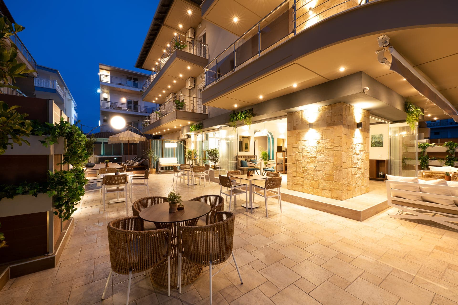 properties-ELLEROOMS-2.jpg