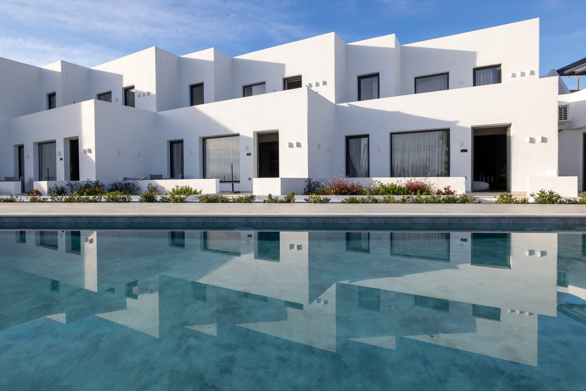 properties-ELMARN-0.jpg