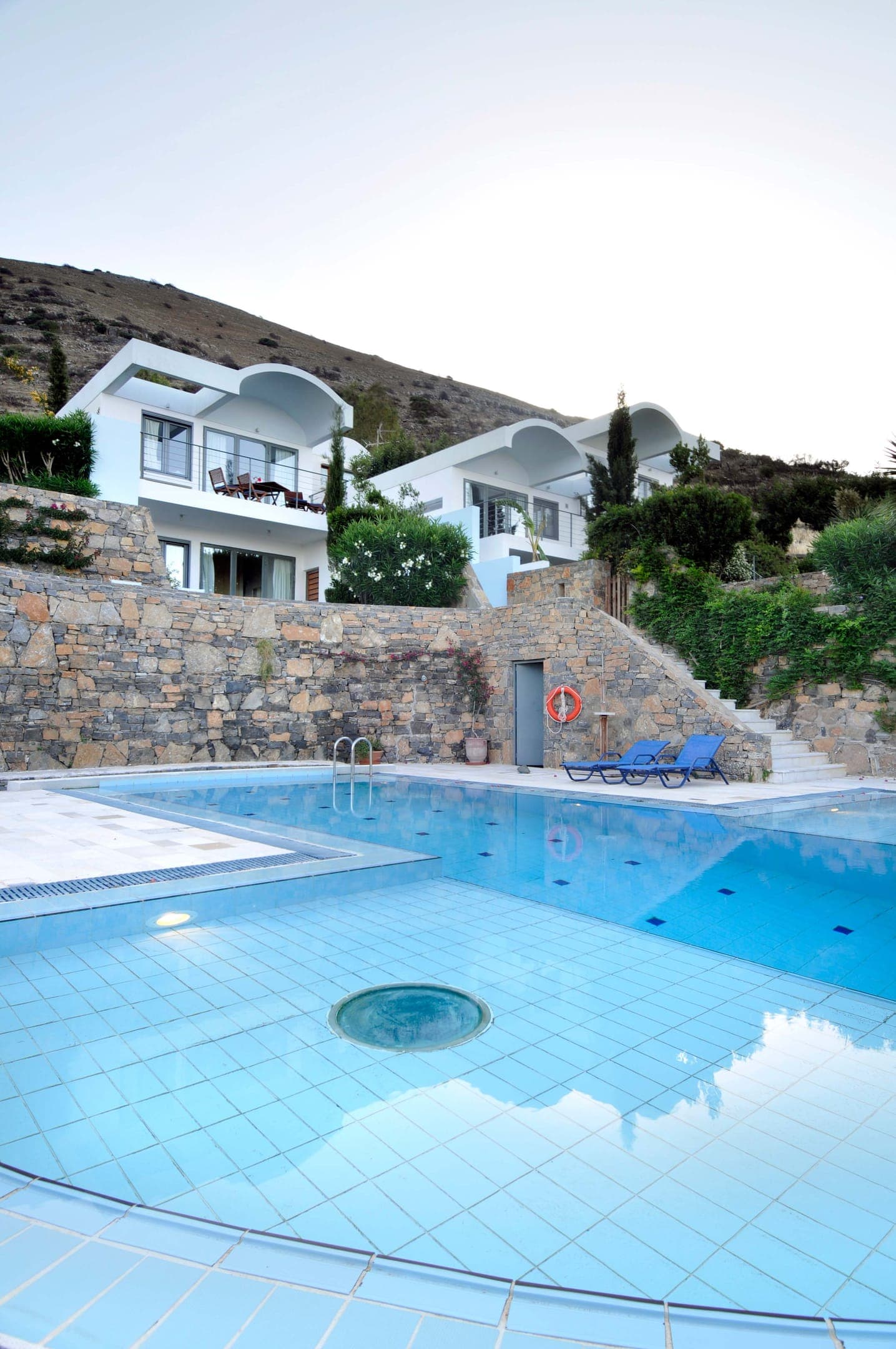 properties-ELOUNDAVIS-0.jpg