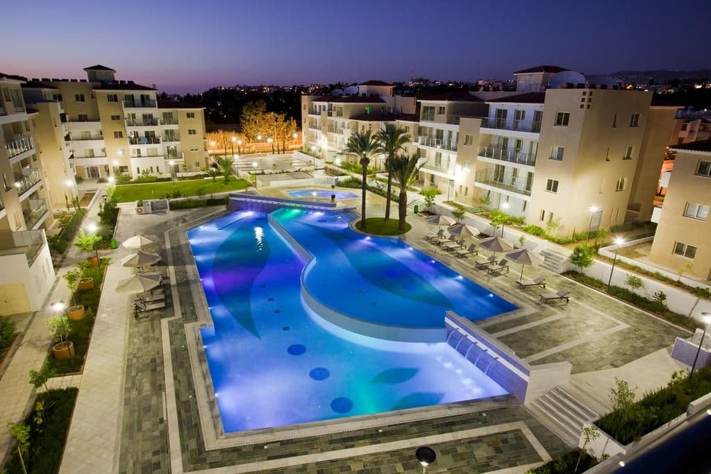 properties-ELPARLUXHO-0.jpg