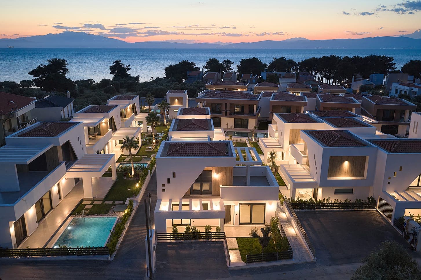properties-EMERALDISL-0.jpg
