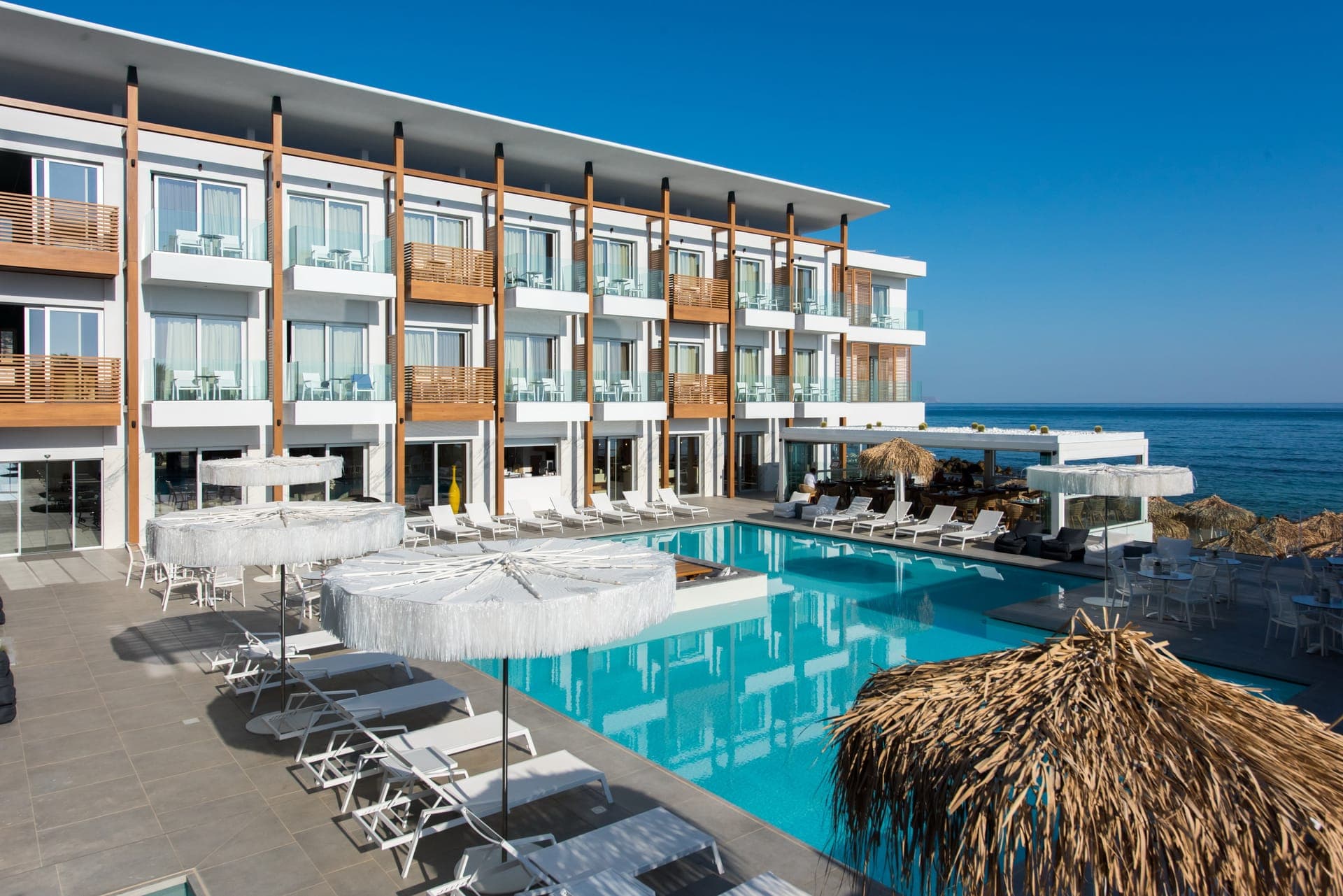 properties-ENORMAMMOS-2.jpg