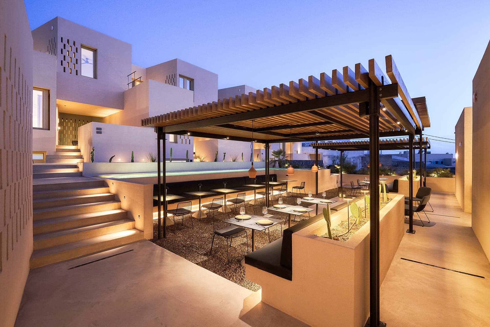 properties-ENORMEEOS-4.jpg