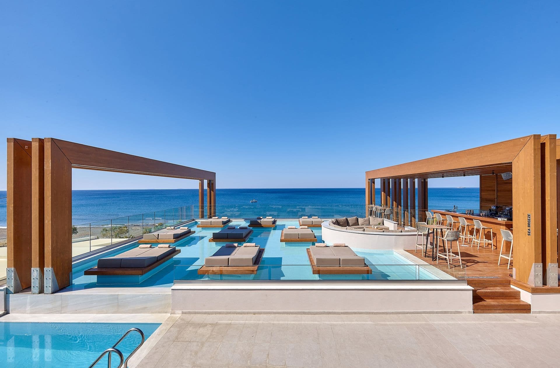 properties-ENORMESANT-0.jpg
