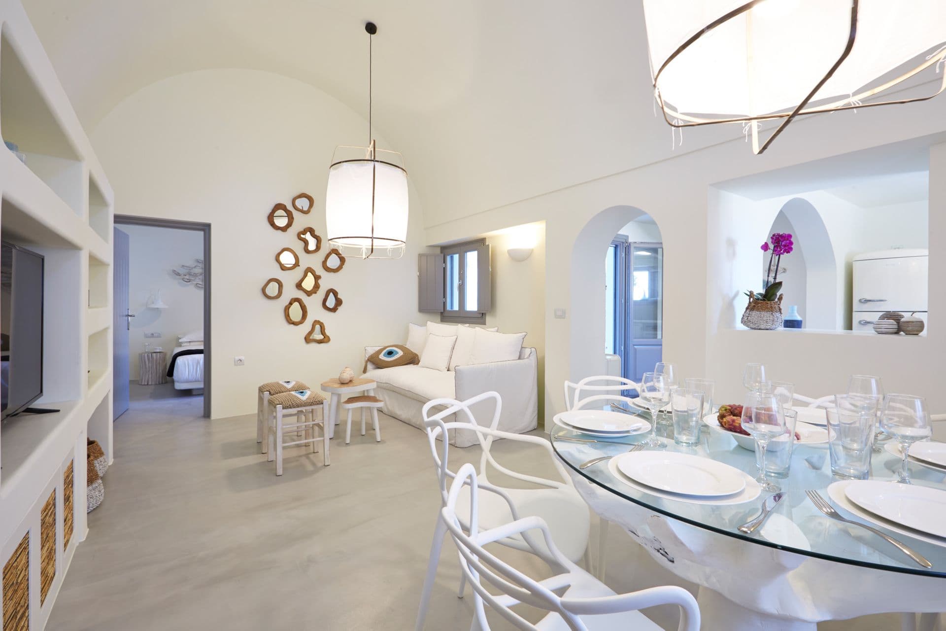properties-EOLIAKAMAR-3.jpg