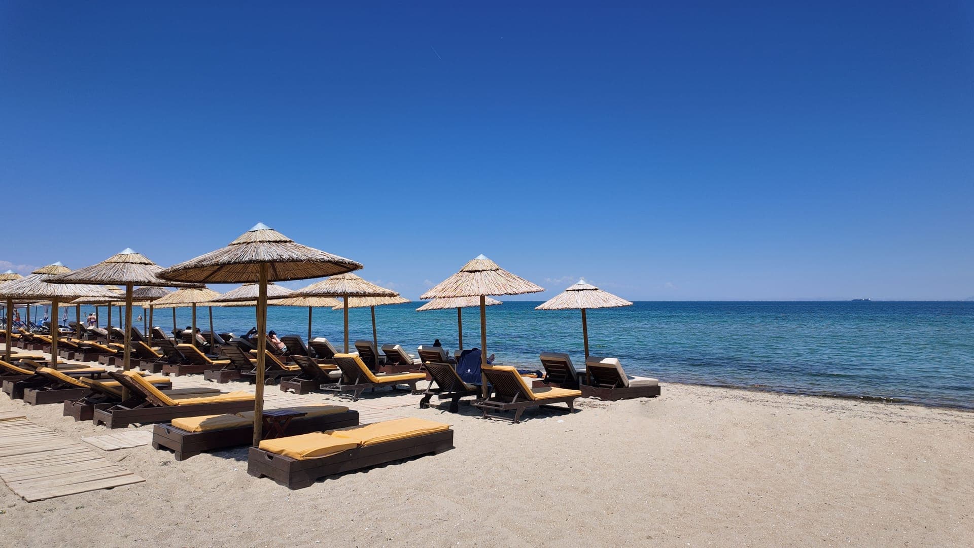 properties-EONABEACH-4.jpg