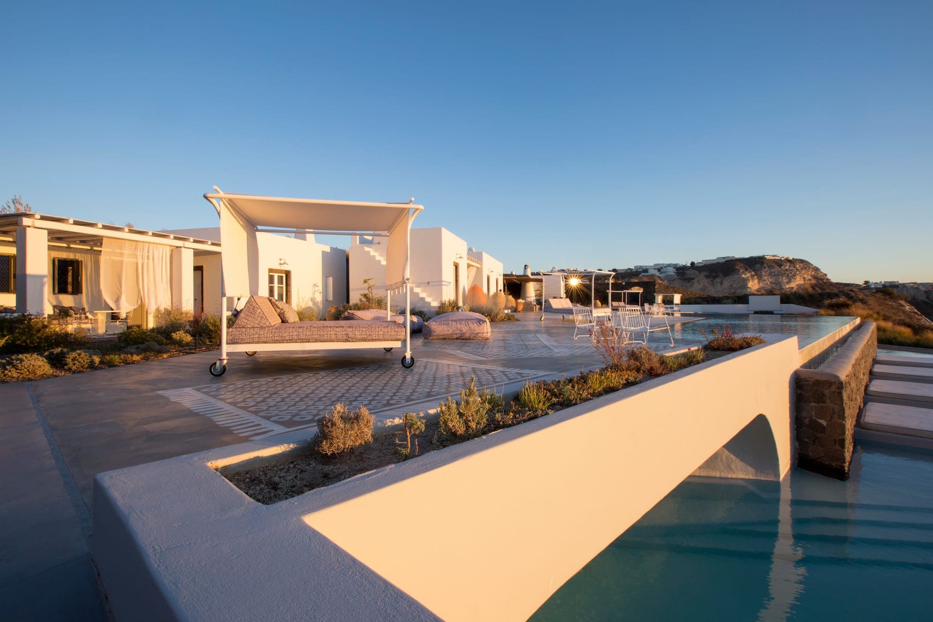 properties-EROSANTO-4.jpg