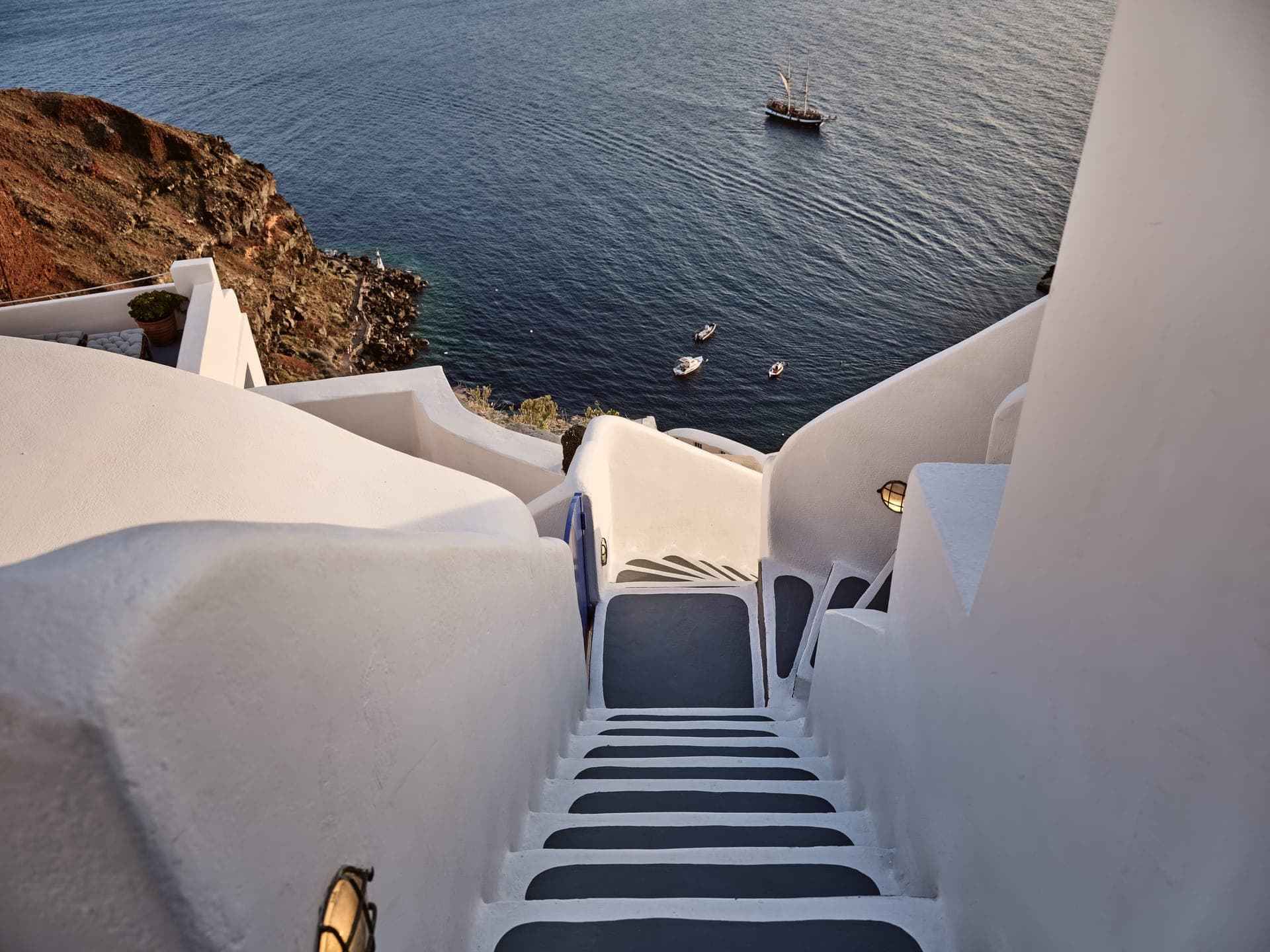 properties-ESPERAS-2.jpg