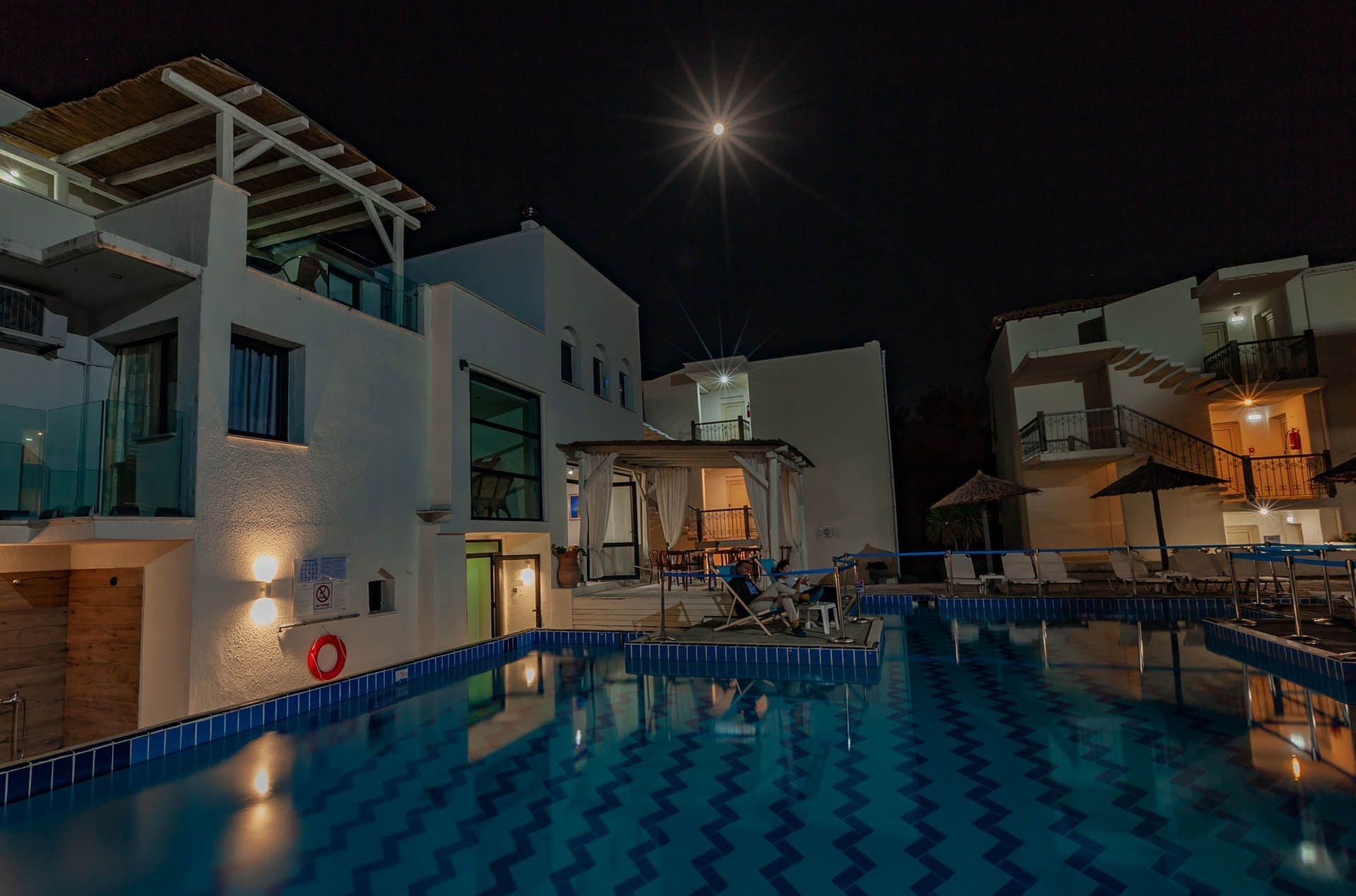 properties-ESPERDSHOT-1.jpg