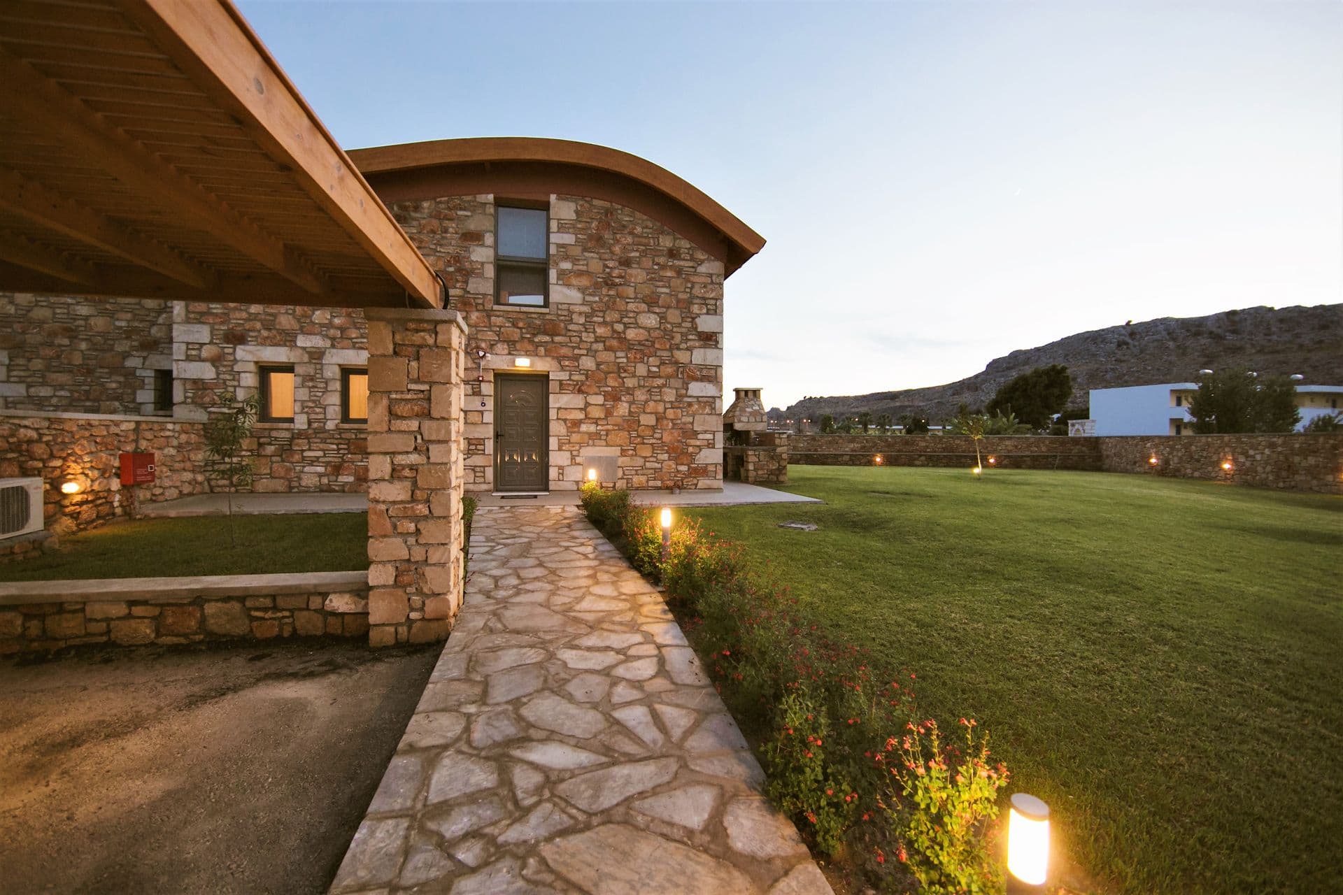 properties-ESTRELLA-3.jpg
