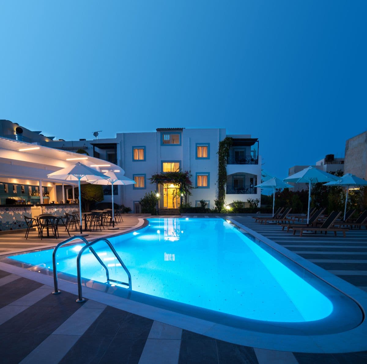 properties-EVDOKIAAPT-0.jpg