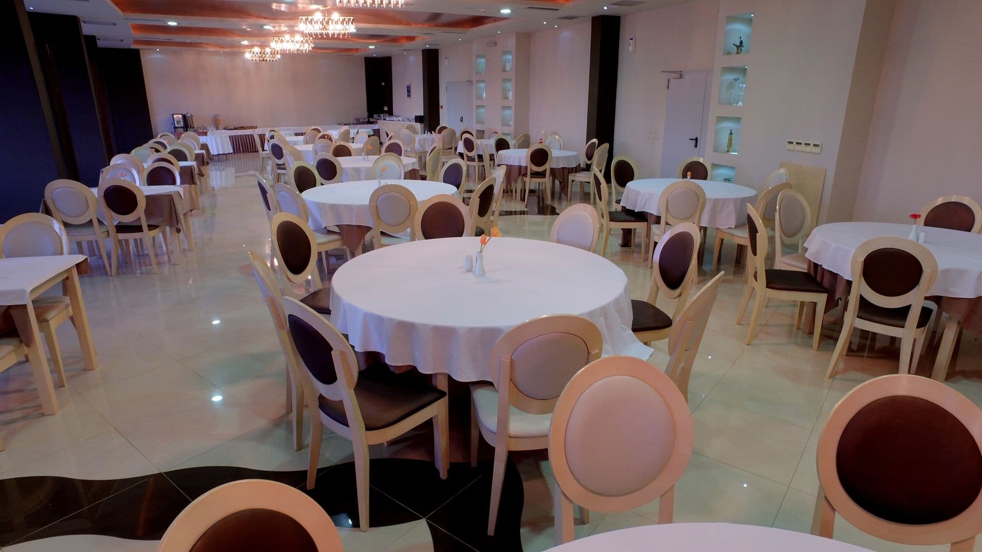 properties-EVIAHOTEL-2.jpg