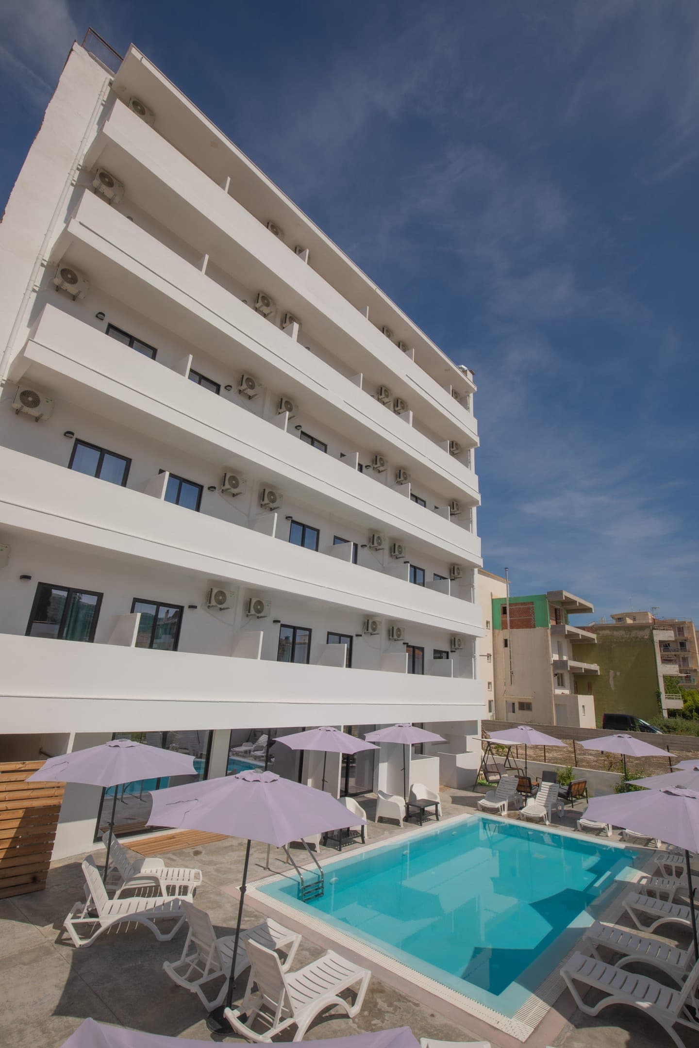 properties-EVITABLUE-1.jpg