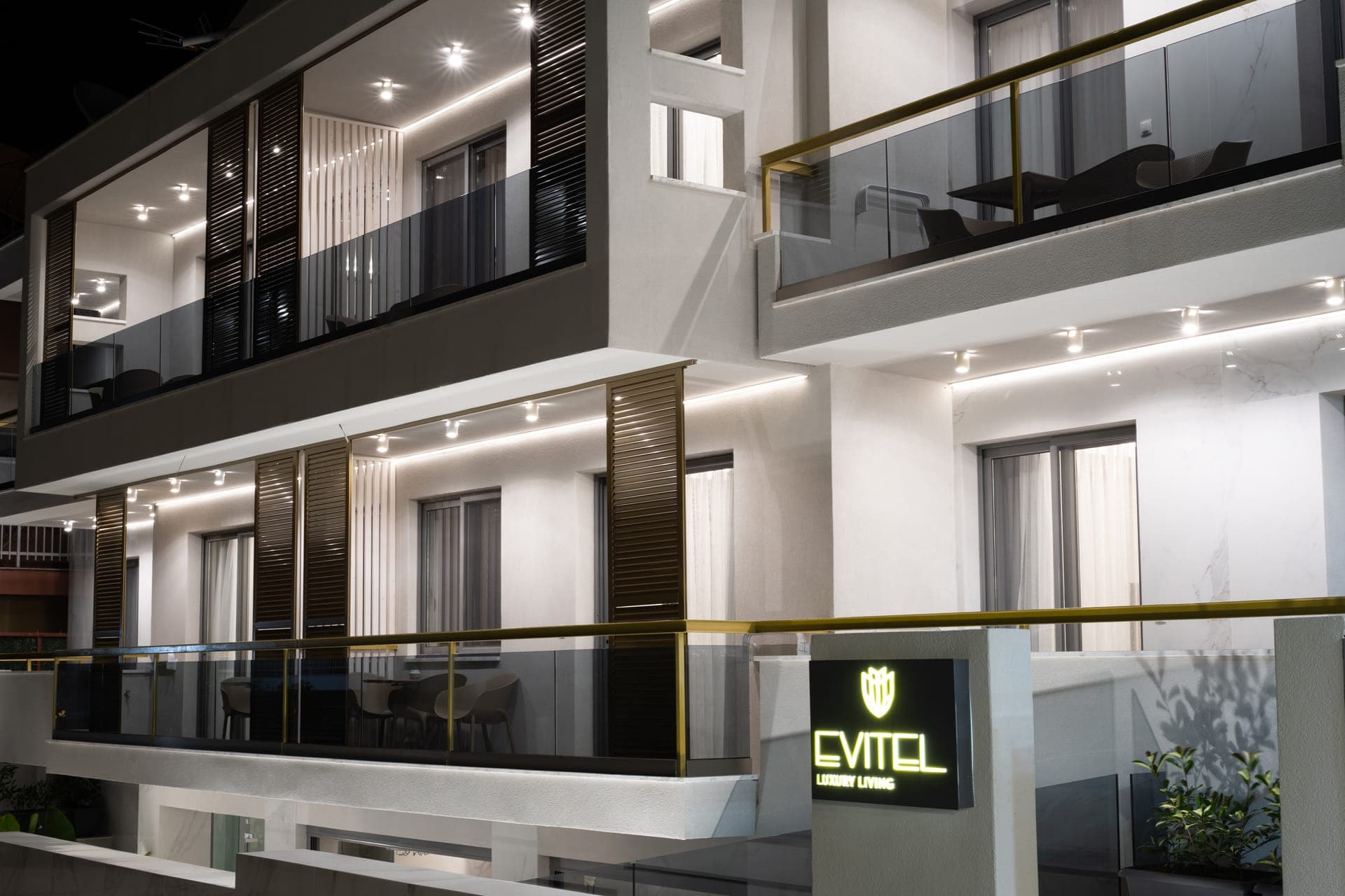 properties-EVITLUXLIV-0.jpg