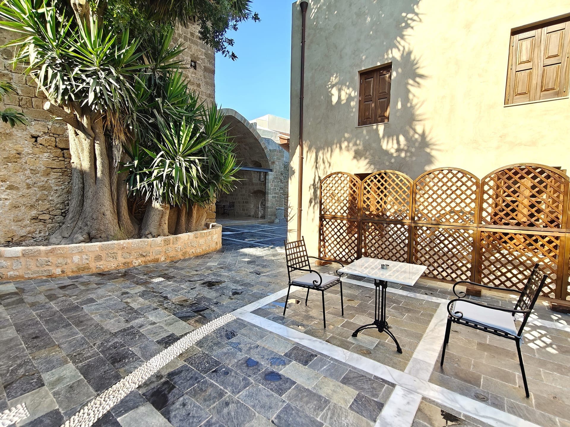 properties-FABRIZIO-2.jpg