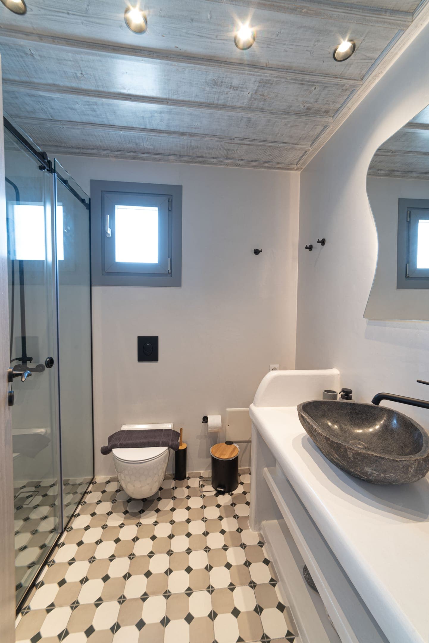 properties-FALAKISAPK-4.jpg
