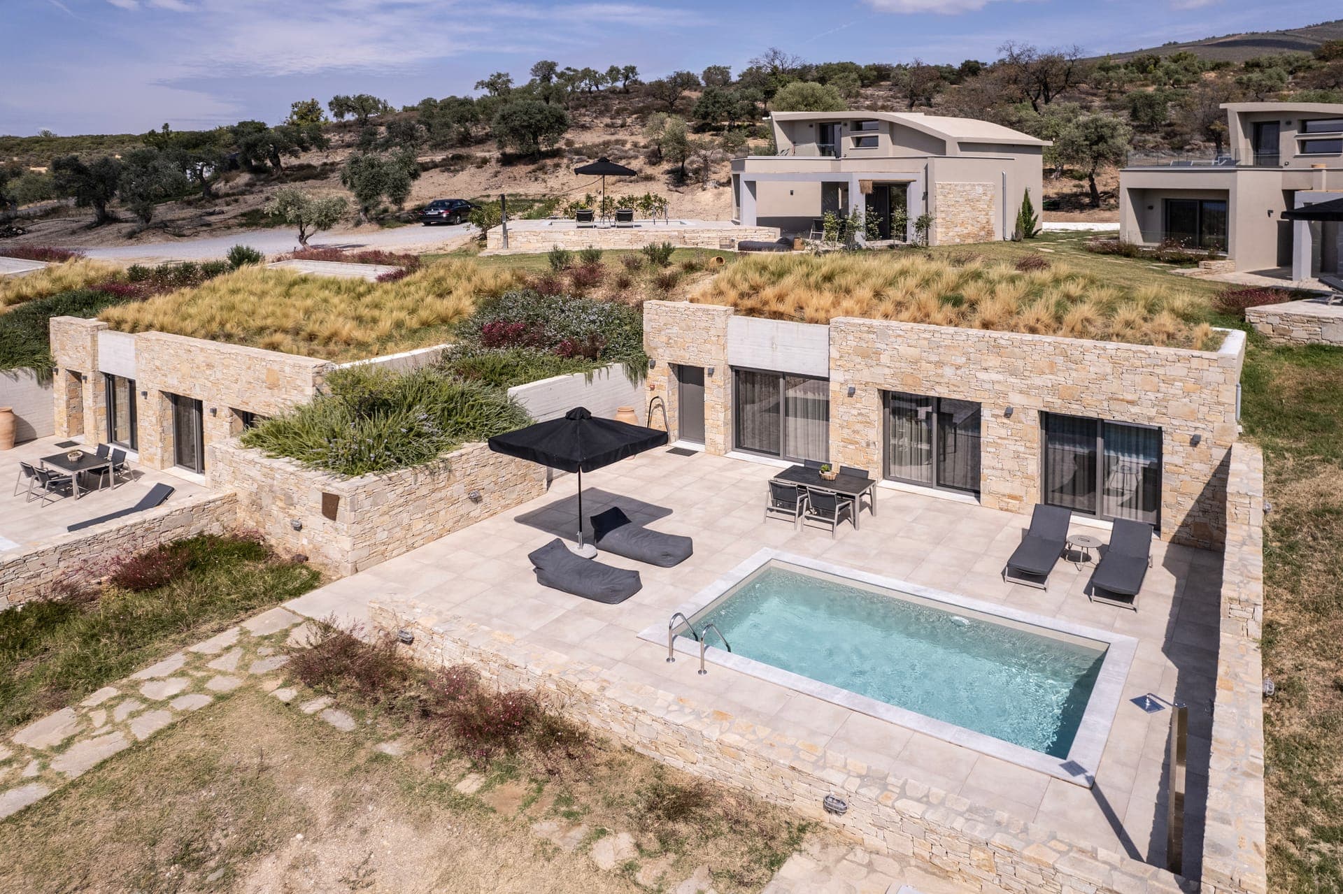 properties-FARISTONE-3.jpg
