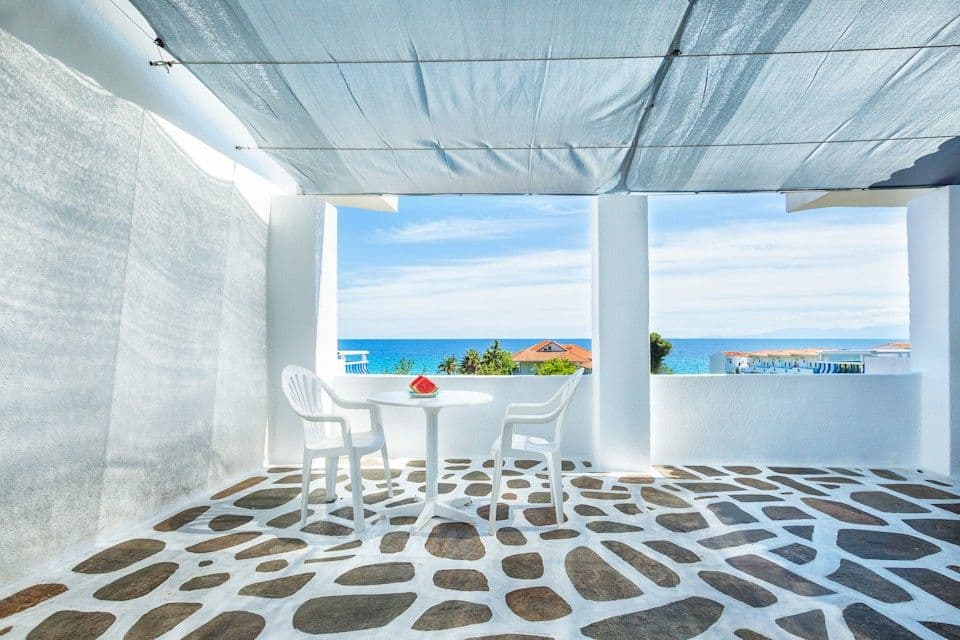 properties-FAROSAPART-2.jpg