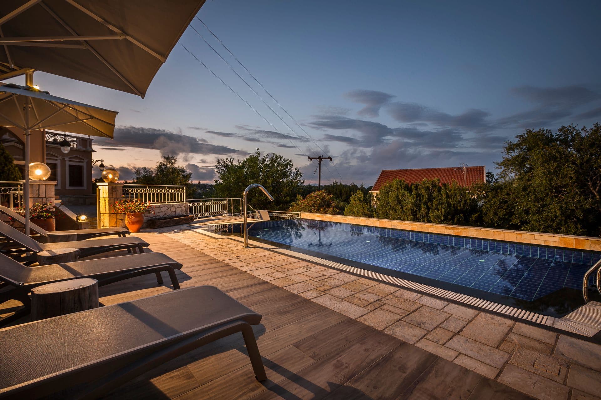 properties-FAROSRESID-0.jpg