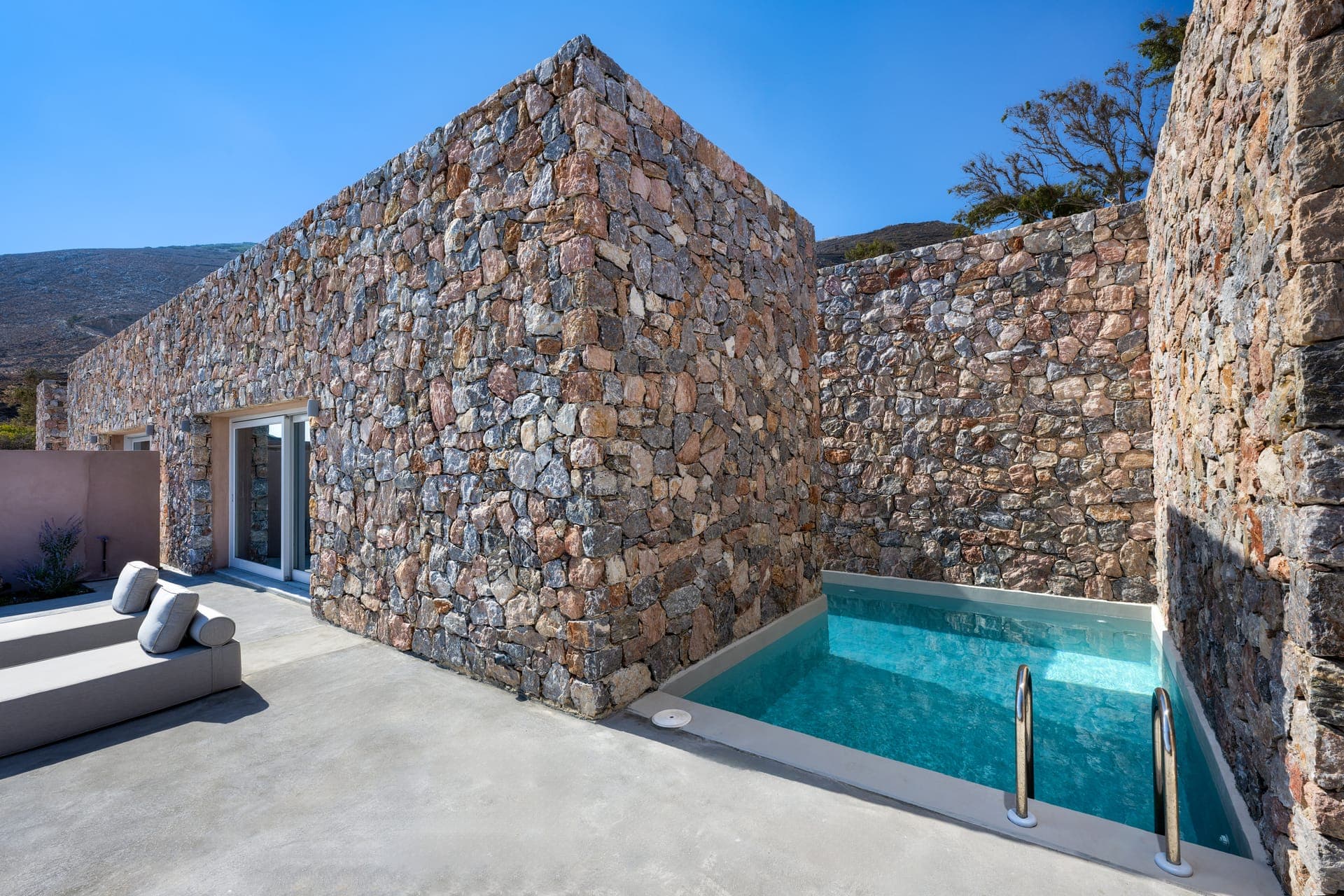 properties-FELICITYCS-2.jpg