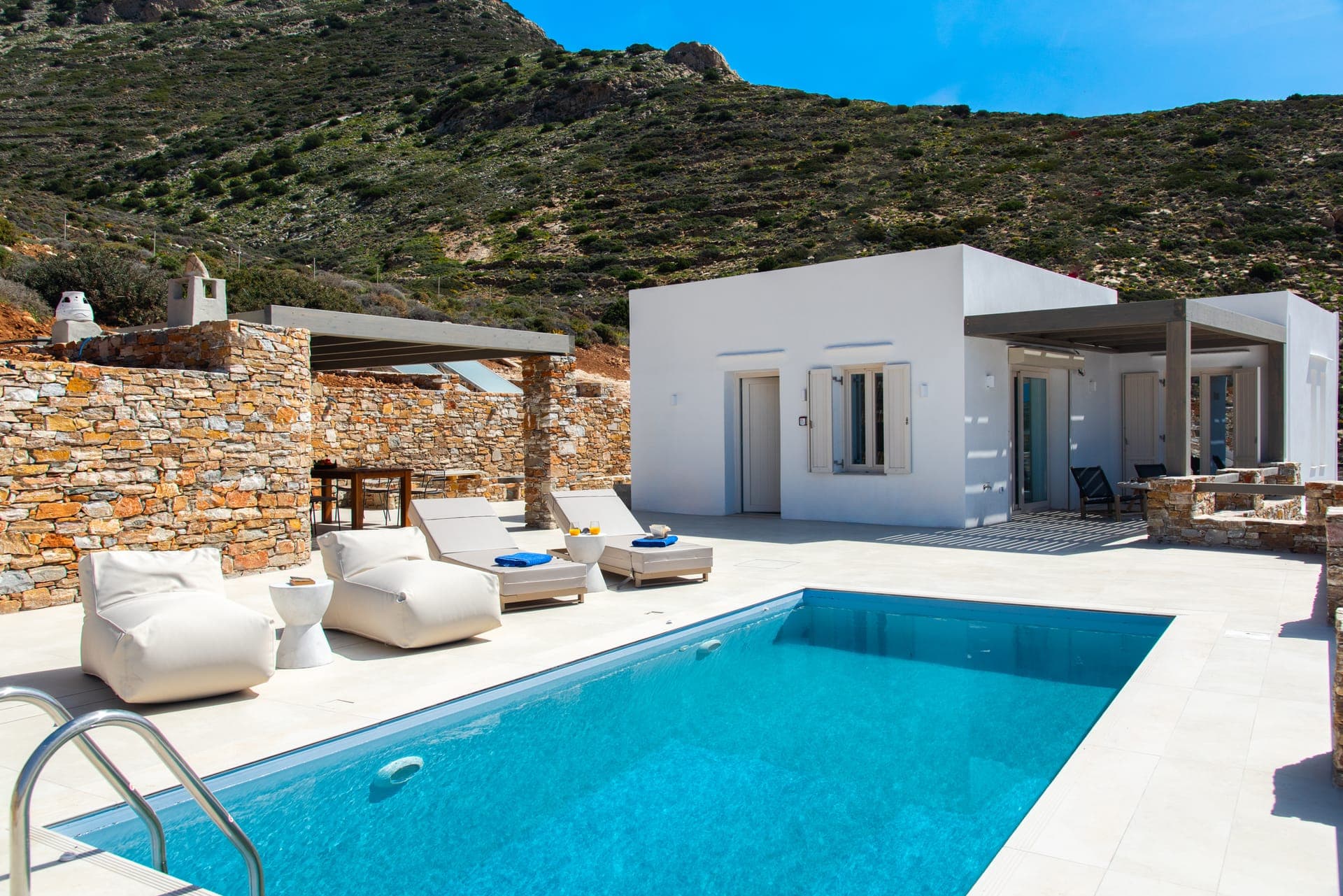 properties-FILADAKI-4.jpg