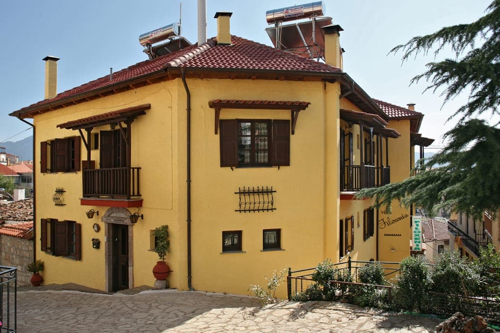 properties-FILOXENARA-1.jpg