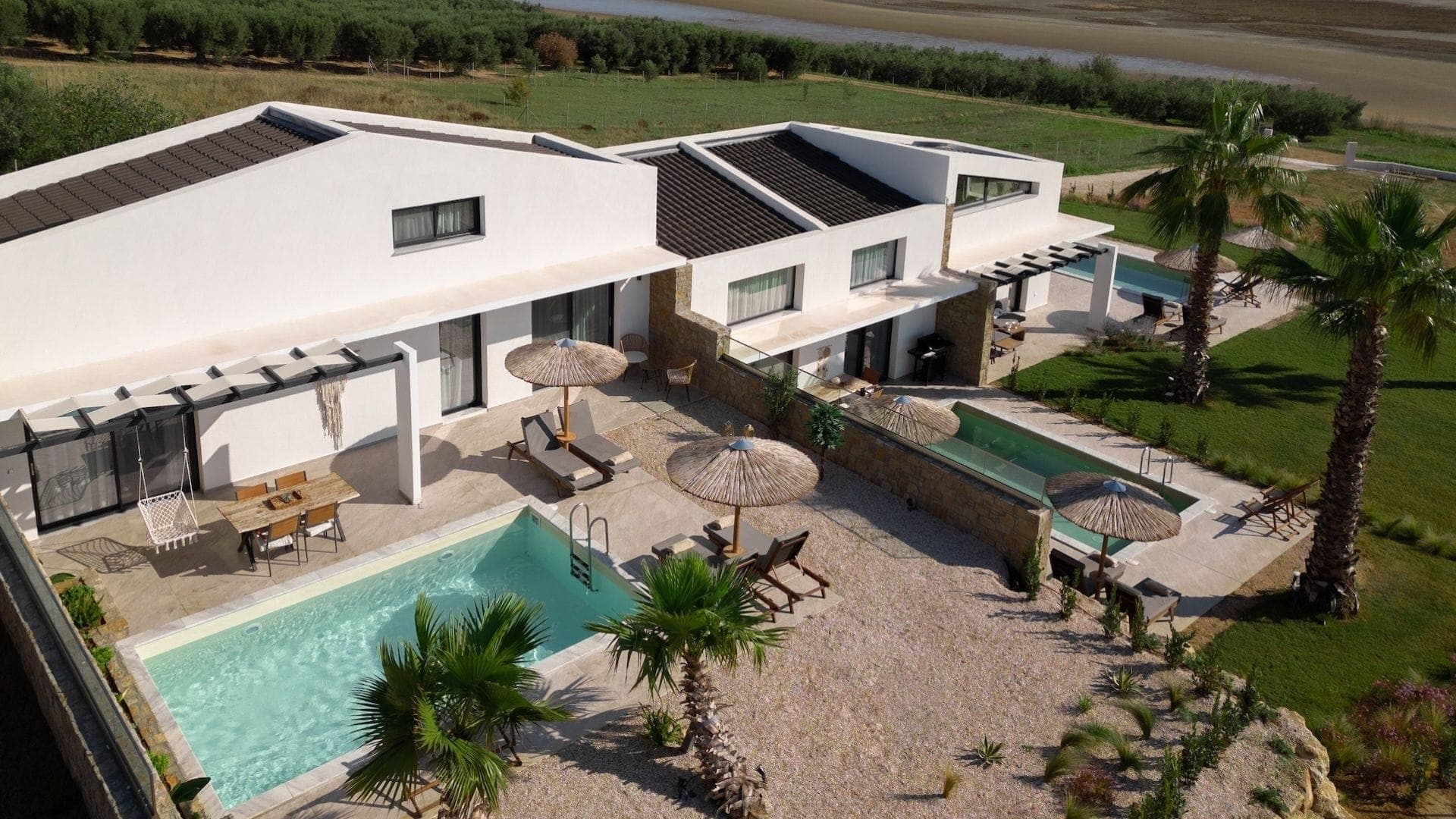 properties-FLAMINGOLI-0.jpg