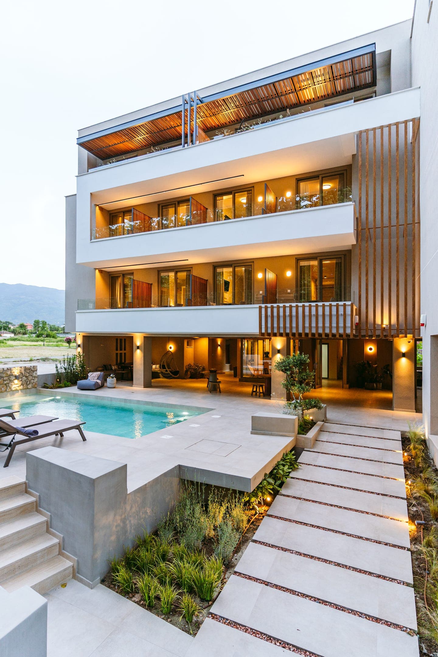 properties-FUNTUKAKI-0.jpg