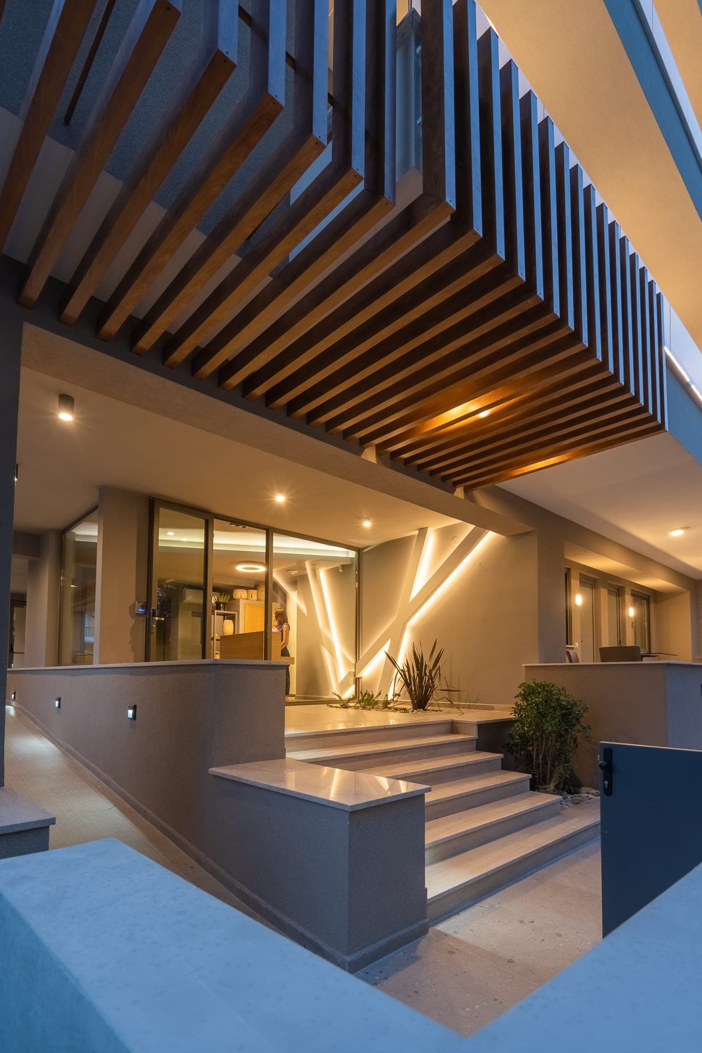 properties-FUNTUKI-4.jpg