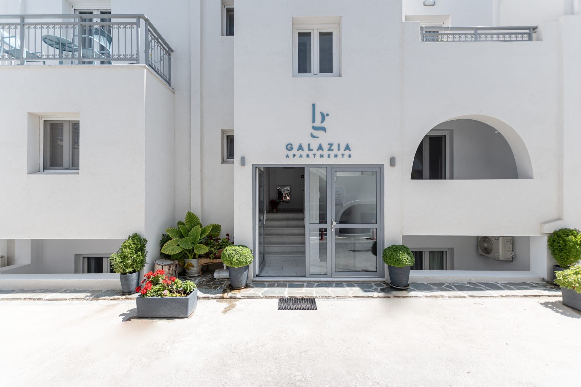 properties-GALAZIA-0.jpg