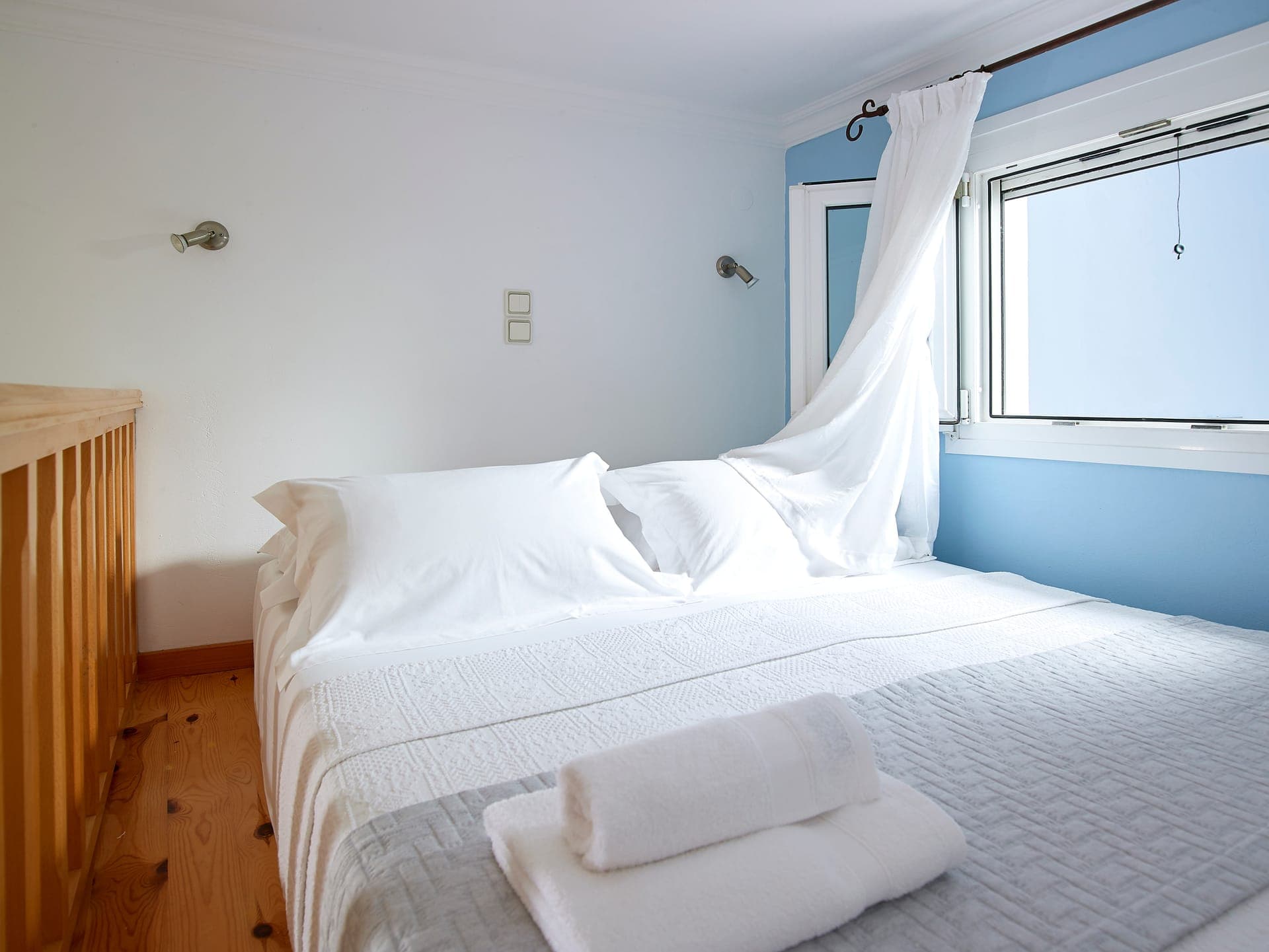 properties-GARAFHOUSE-0.jpg