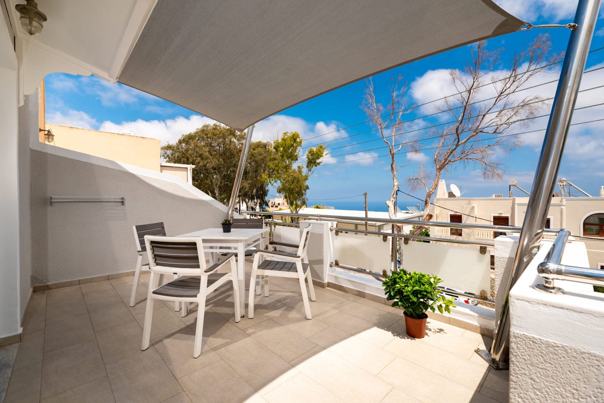 properties-GERVISUIT-1.jpg
