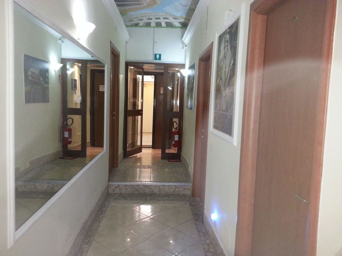 properties-GHALEXII-2.jpg