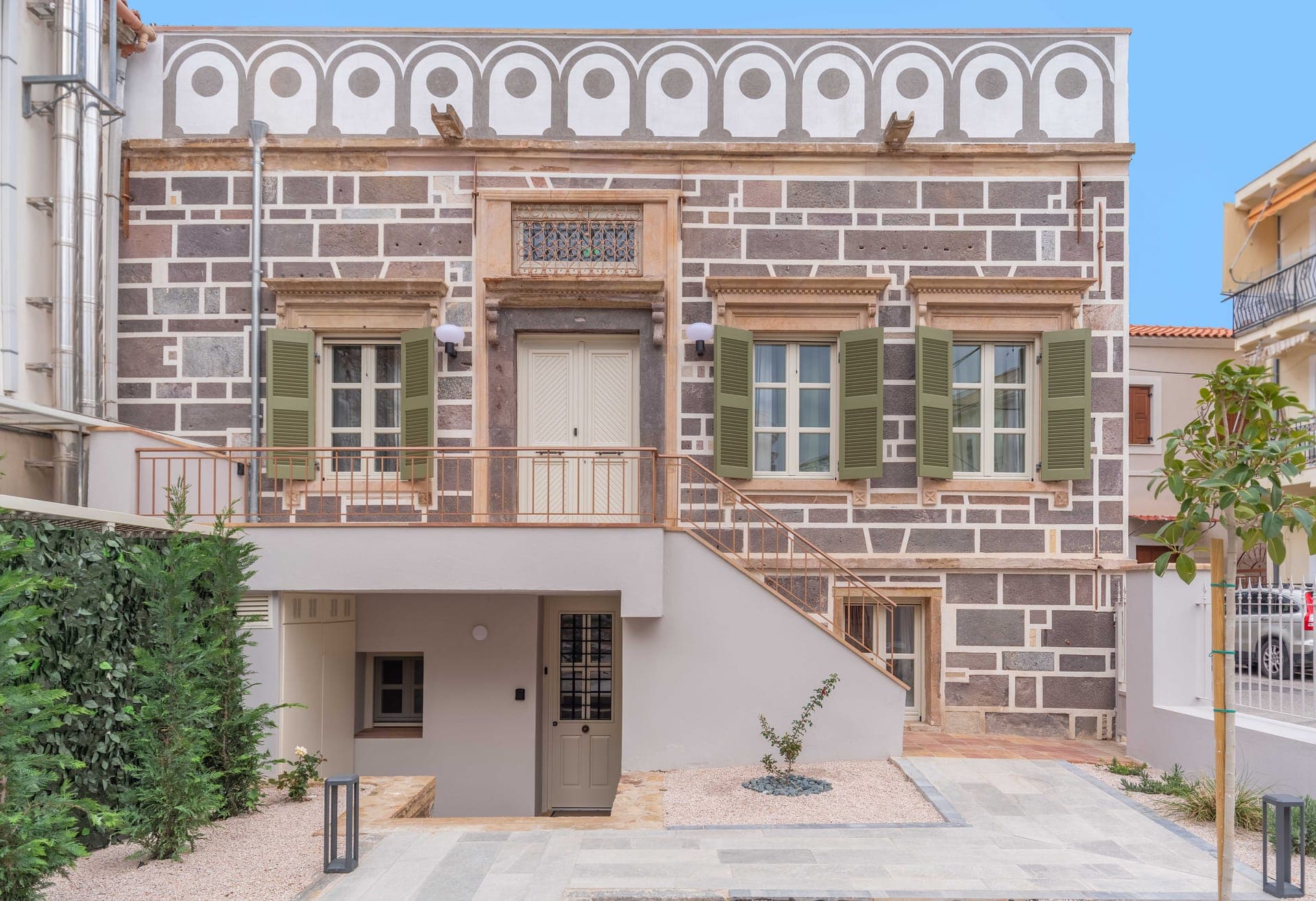 properties-GIUSTINIAN-0.jpg