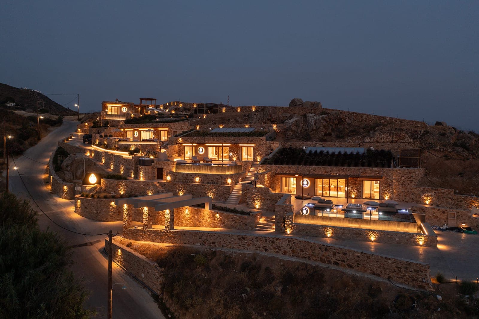 properties-GKFLUXURY-0.jpg