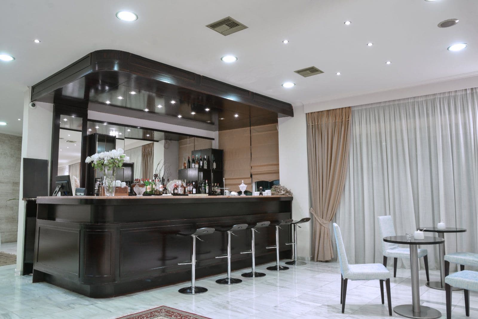 properties-GLARENTZA-2.jpg