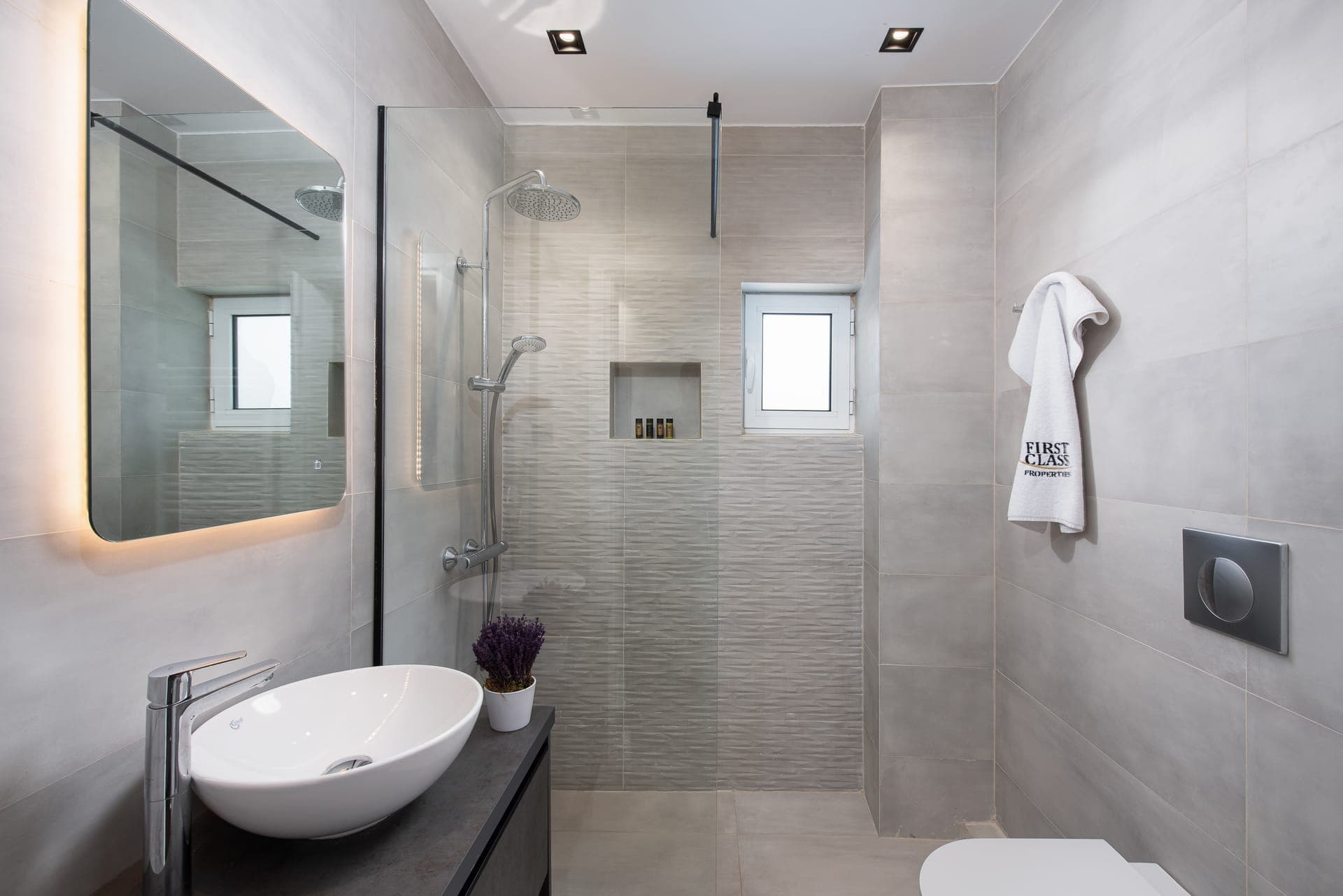 properties-GLYFADLUXS-3.jpg