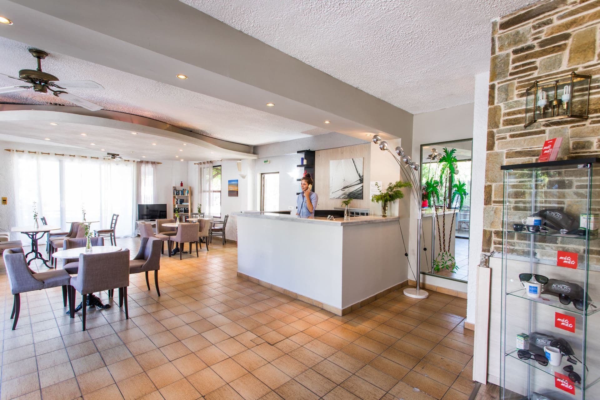 properties-GOLDBEAPOT-4.jpg