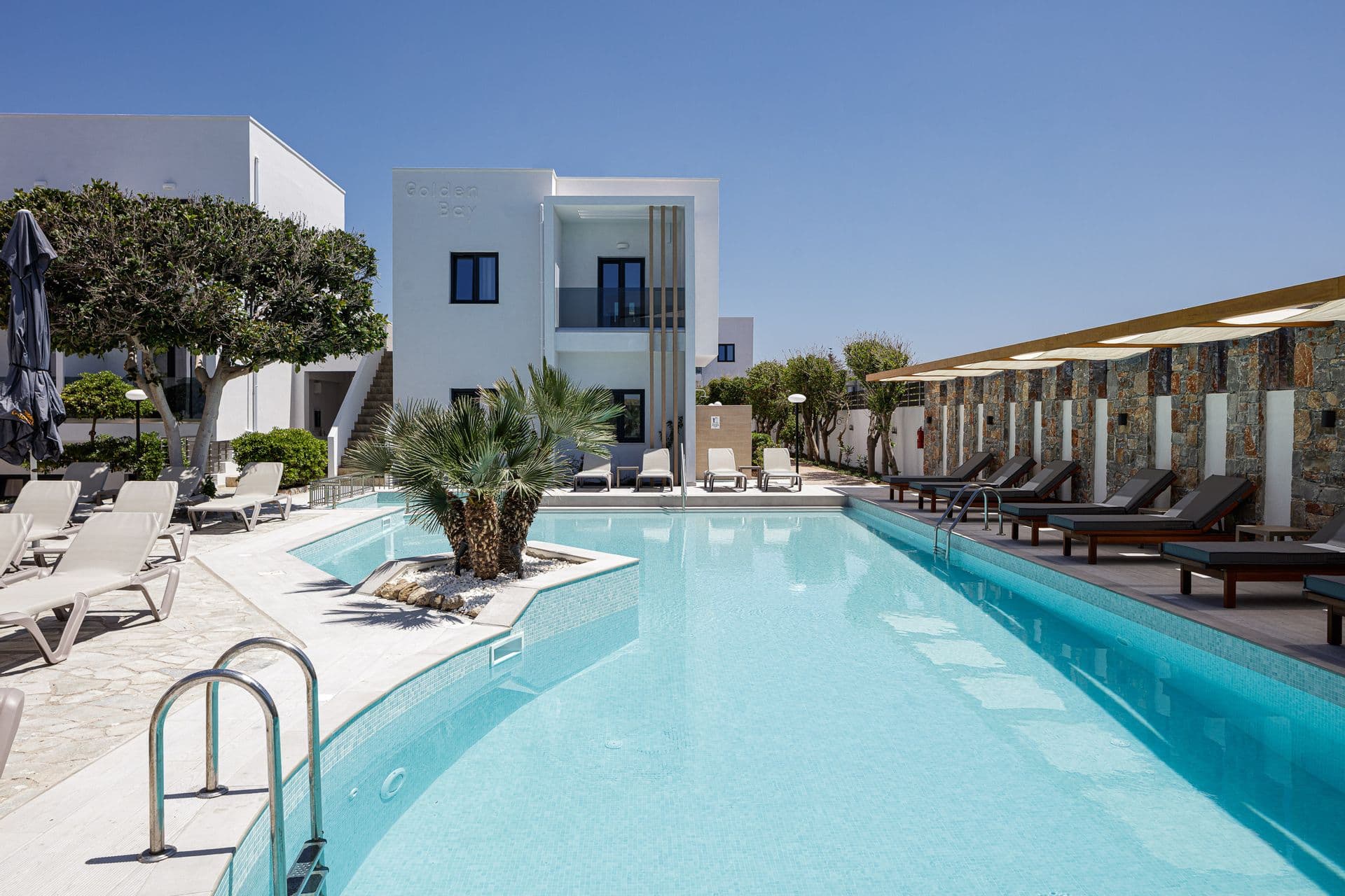 properties-GOLDENBAYC-0.jpg