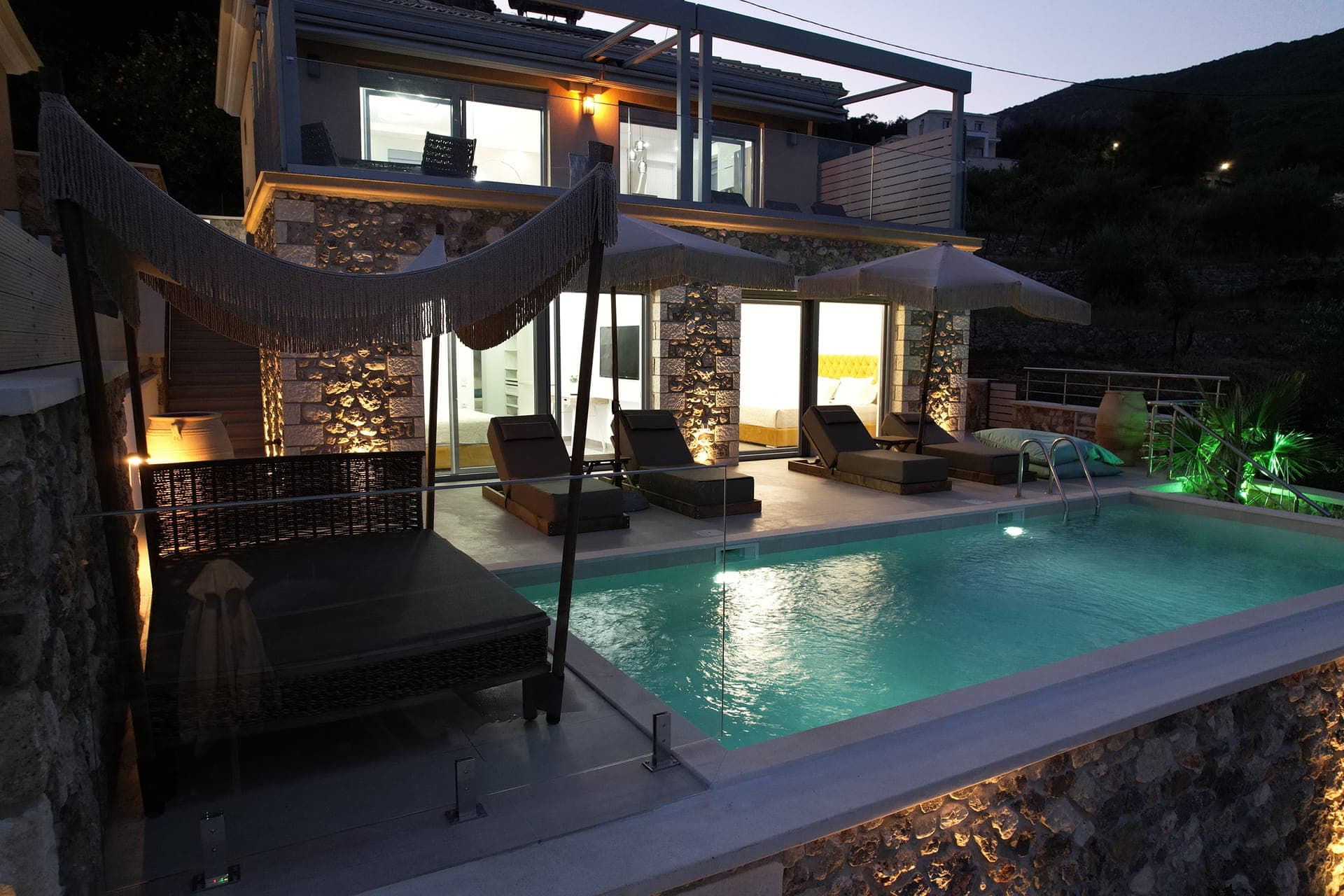 properties-GOLDENEYE-3.jpg
